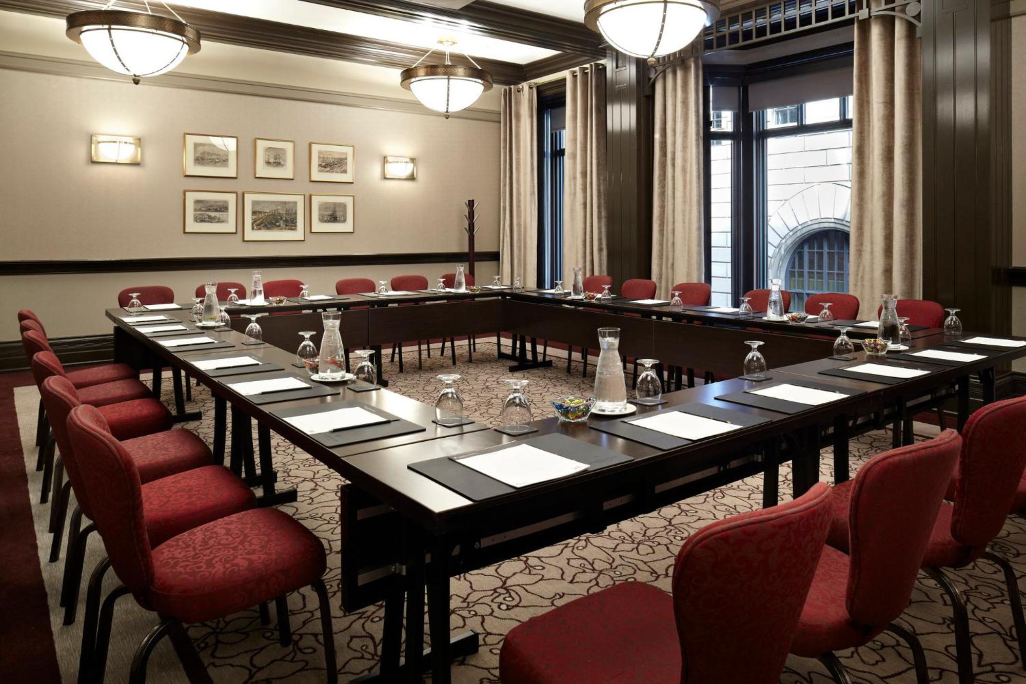 Intercontinental Montreal By Ihg Hotel Exterior photo