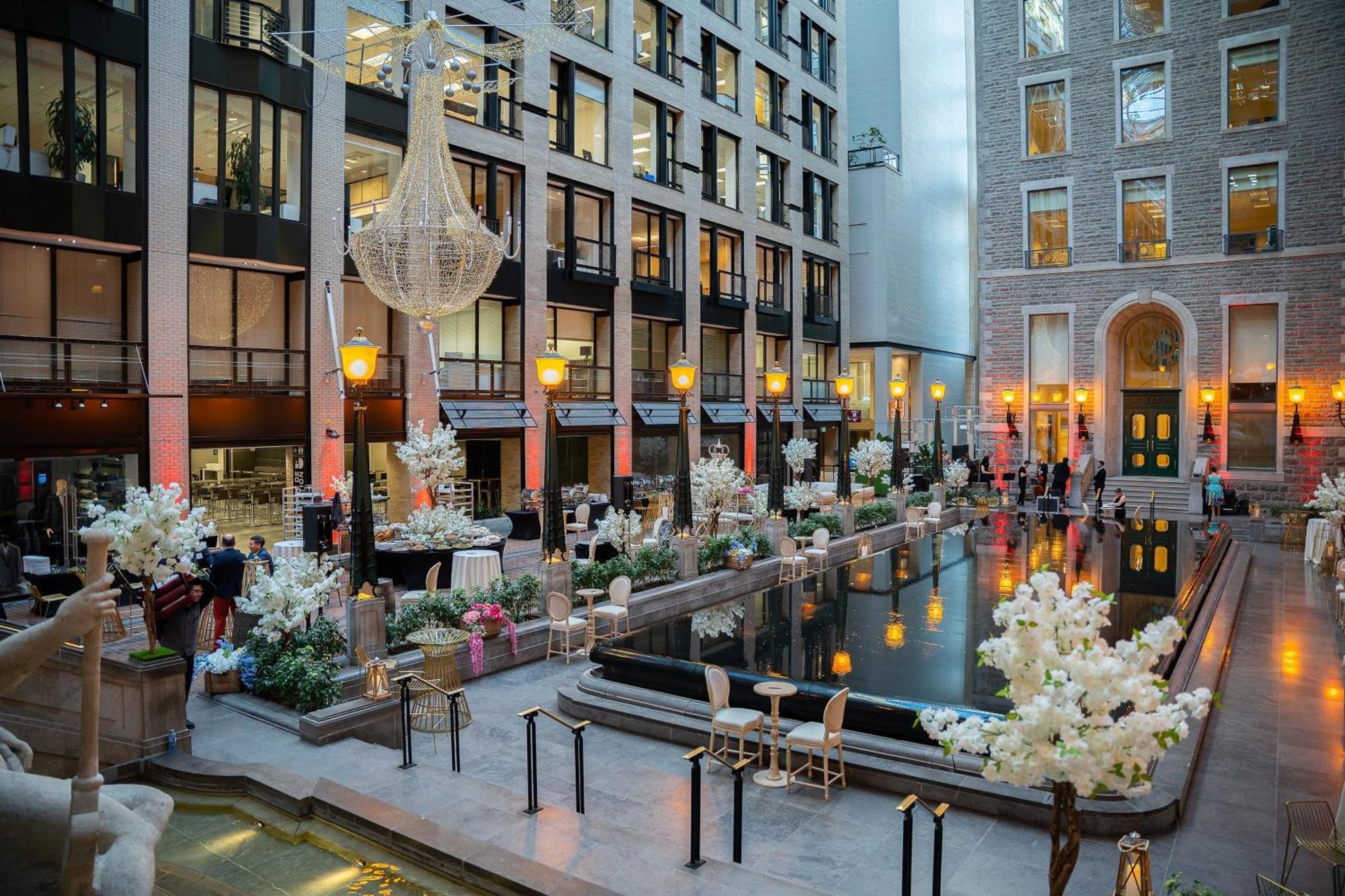 Intercontinental Montreal By Ihg Hotel Exterior photo