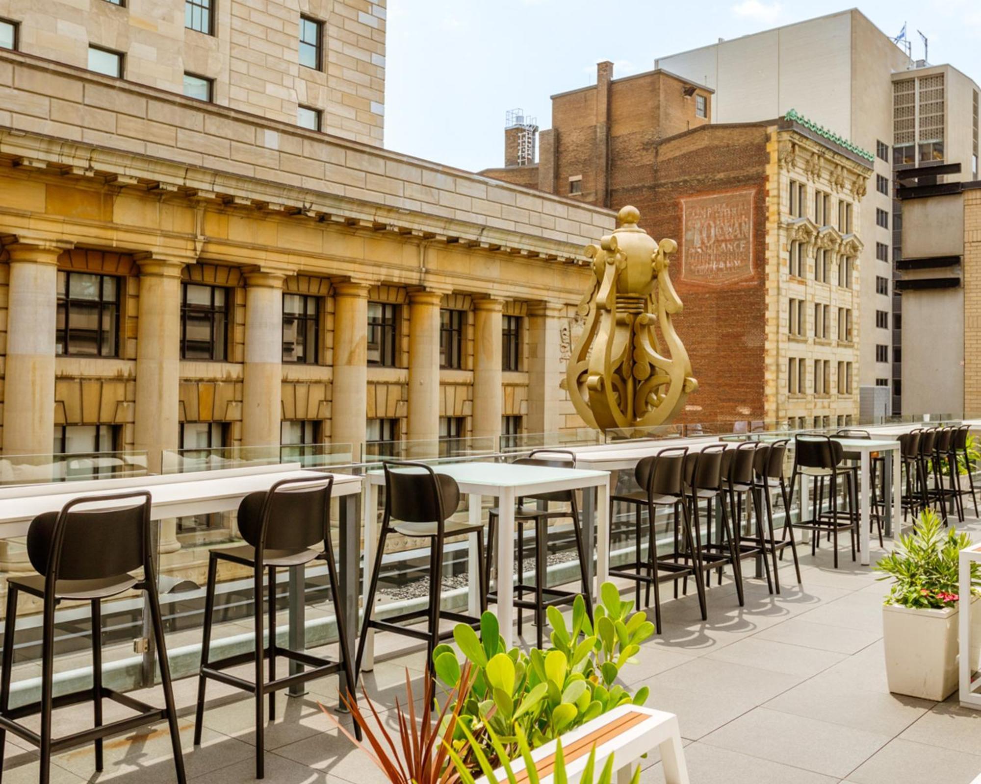 Intercontinental Montreal By Ihg Hotel Exterior photo